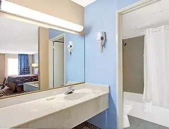 Downtown Inn & Studio Suites Memphis 2*,