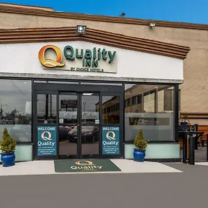 https://howard-johnson-inn-jamaica-jfk-airport-ny.us-newyorkcity.com