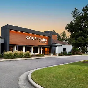 Courtyard By Marriott East/park Avenue Hotel