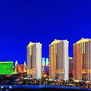 Resort Mgm Signature Towers By Fantasticstay 